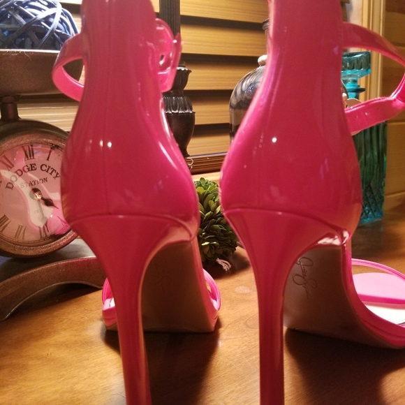 Jessica Simpson Ankle Strap Heels (10M) - Picture 8 of 16